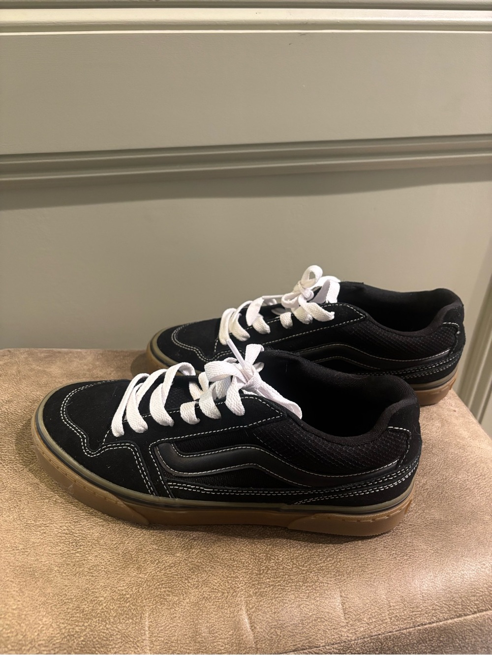 Vans Black Low-Top Sneakers with White Laces and Gum Outsole